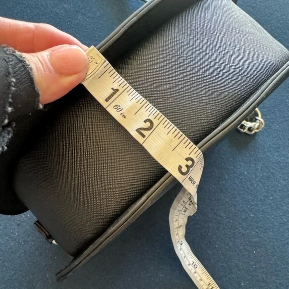 JACK O LANTERN purse! Adjustable, lined, zipper closure and oh so CUTE🖤🎃🖤 - Picture 5 of 9